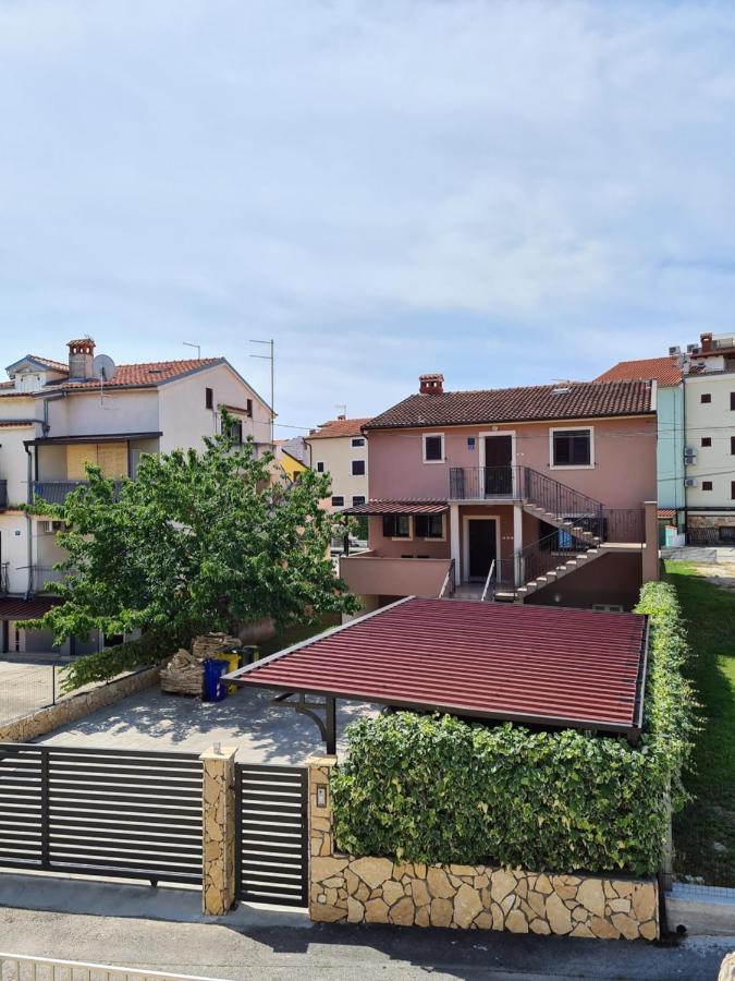 Apartments Denis & Lucija Rovinj Exterior photo