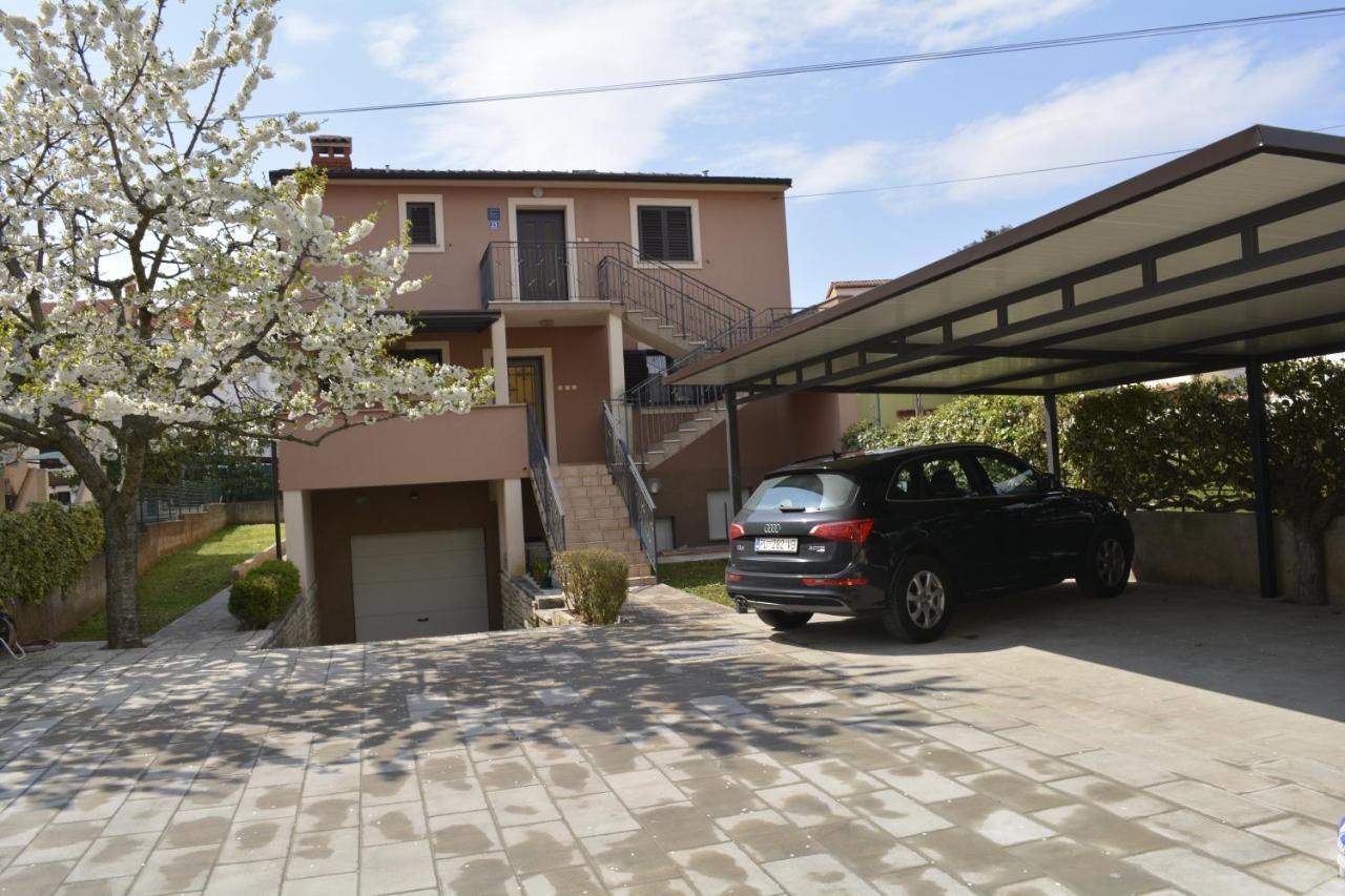 Apartments Denis & Lucija Rovinj Exterior photo