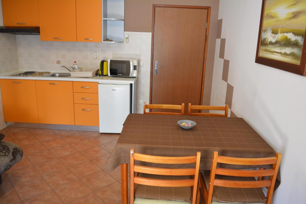 Apartments Denis & Lucija Rovinj Exterior photo